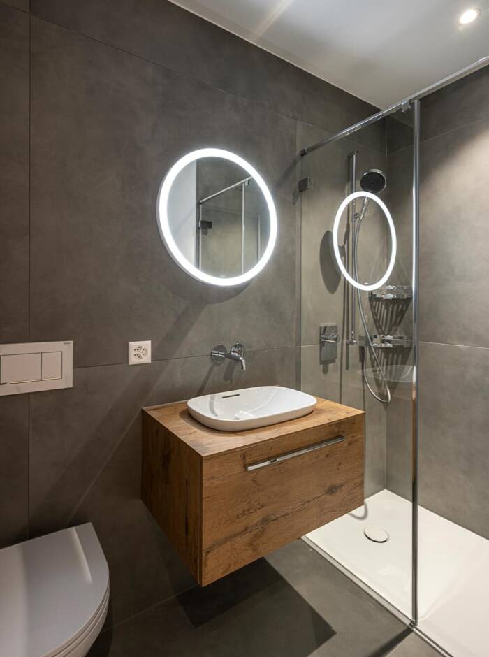 Luzernerstrasse  |  Adligenswil | www.luzernerstrasse58.ch