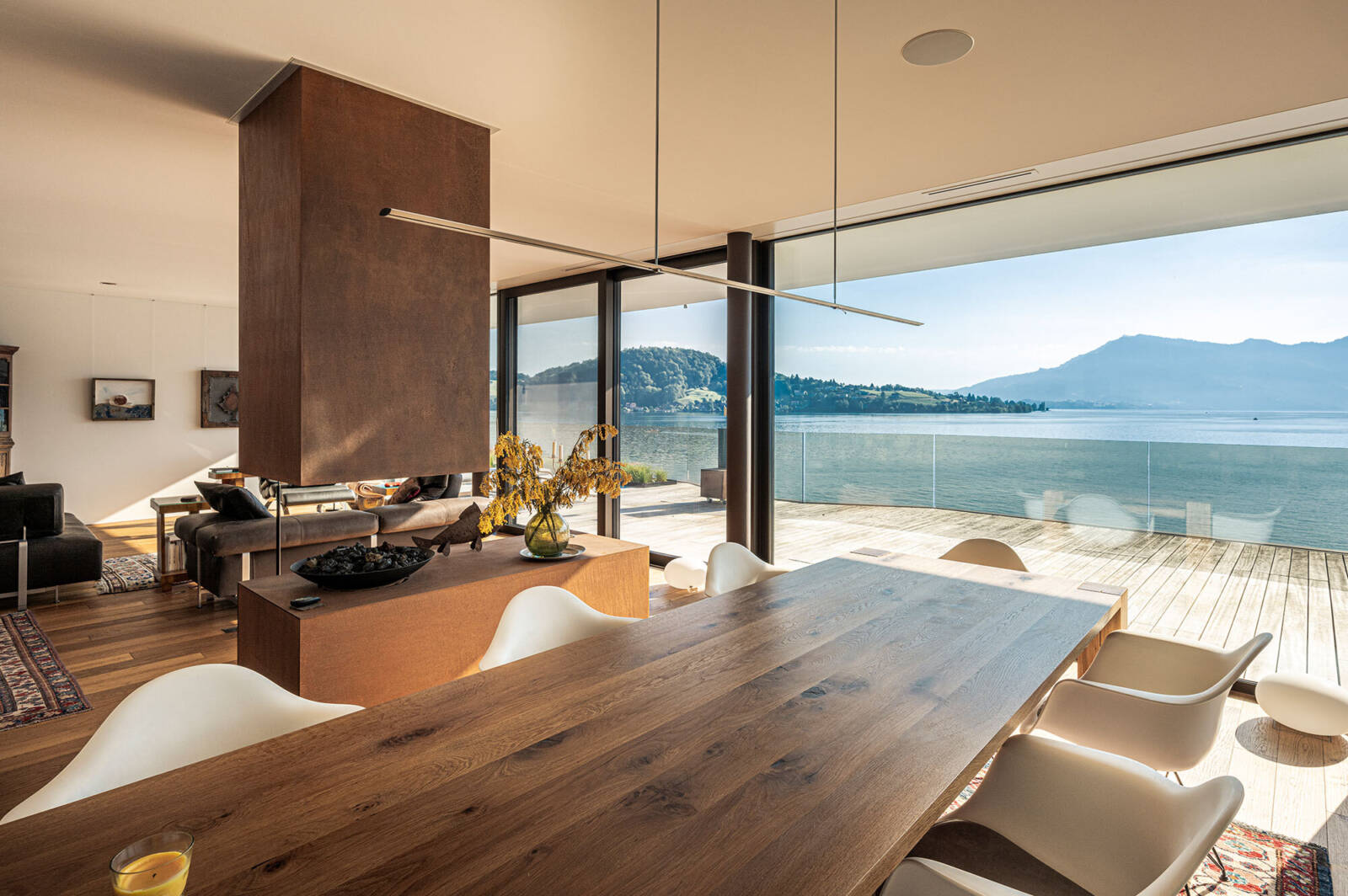 «PENINSULA»  I  Hergiswil